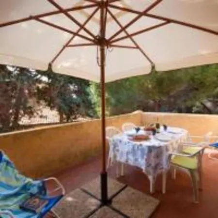 Golfo Della Apartman