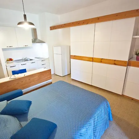 Apartman Golfo Della