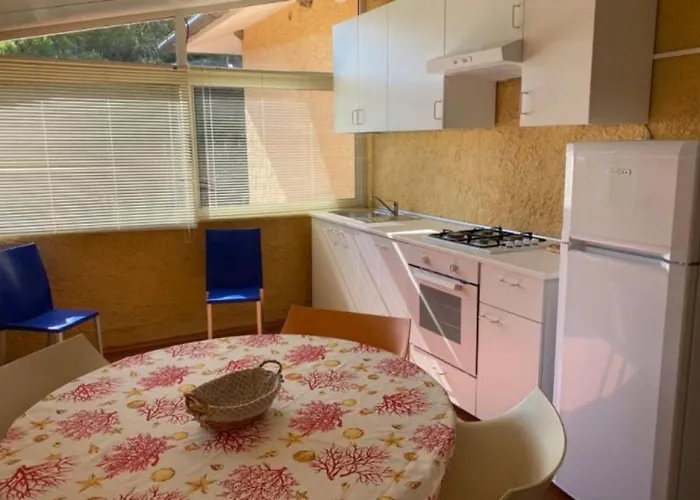 Golfo Della * Lacona